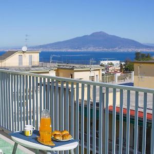 Super Attico Vista Mare Con Piscina